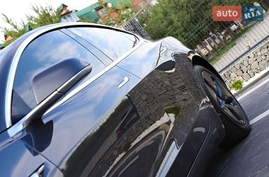 Седан Tesla Model 3 2018 в Дрогобичі