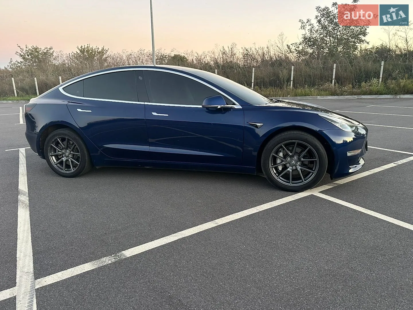2018 Tesla Model 3 - мініатюра 4
