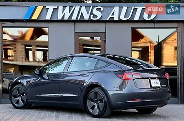 Седан Tesla Model 3 2022 в Одесі