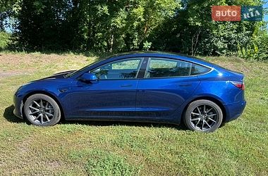 Седан Tesla Model 3 2023 в Краснокутську фото 6 Седан Tesla Model 3 2023 в Краснокутську