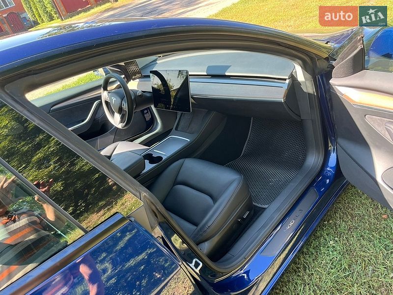 Седан Tesla Model 3 2023 в Краснокутську фото 9 Седан Tesla Model 3 2023 в Краснокутську