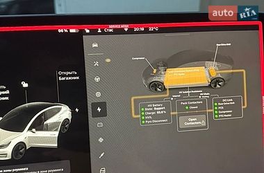 Седан Tesla Model 3 2020 в Харкові