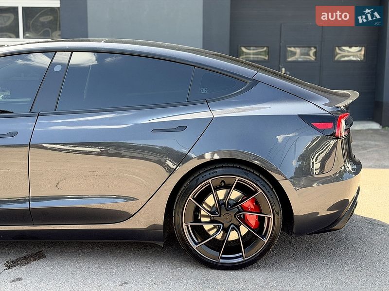 Седан Tesla Model 3 2024 в Киеве фото 7 Седан Tesla Model 3 2024 в Киеве