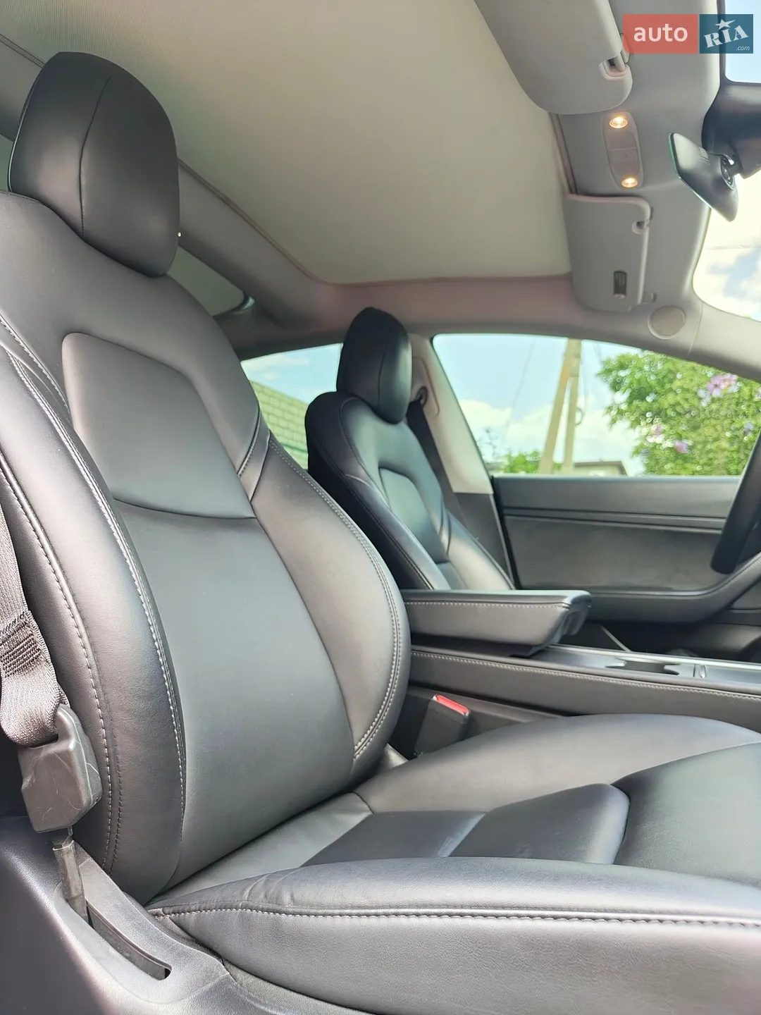 2020 Tesla Model 3 - мініатюра 16