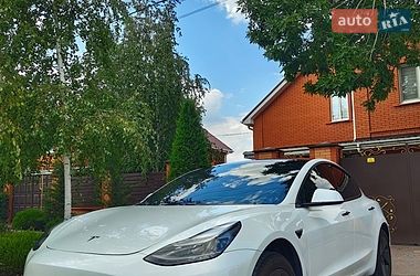 Седан Tesla Model 3 2020 в Миколаєві