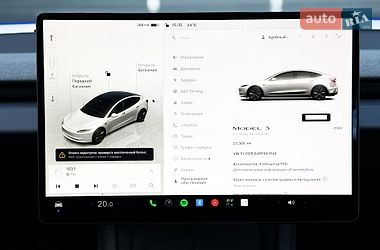 Седан Tesla Model 3 2024 в Києві