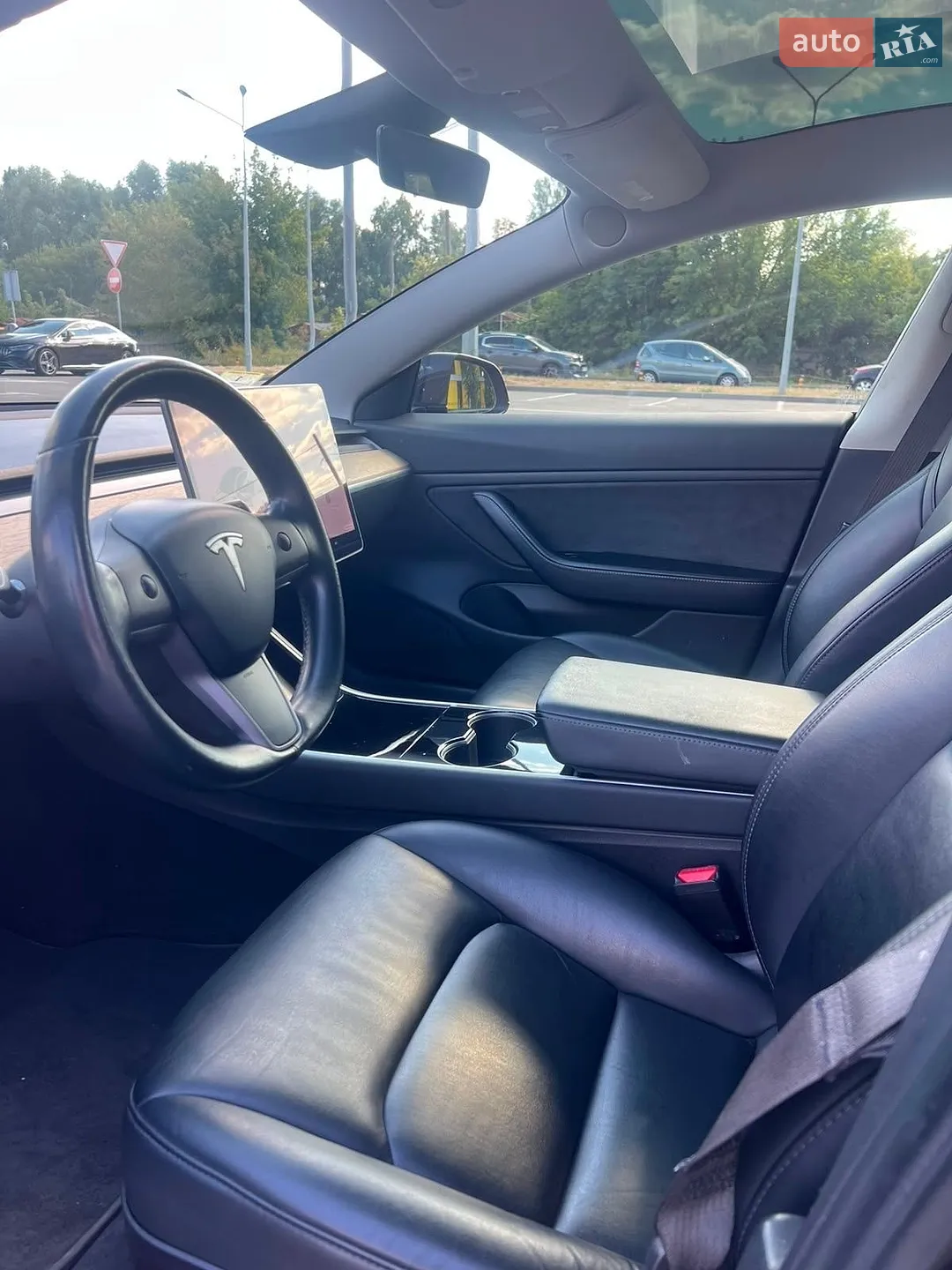 2018 Tesla Model 3 - мініатюра 13