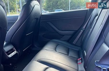 Седан Tesla Model 3 2018 в Киеве