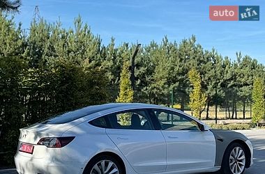 Седан Tesla Model 3 2019 в Луцьку
