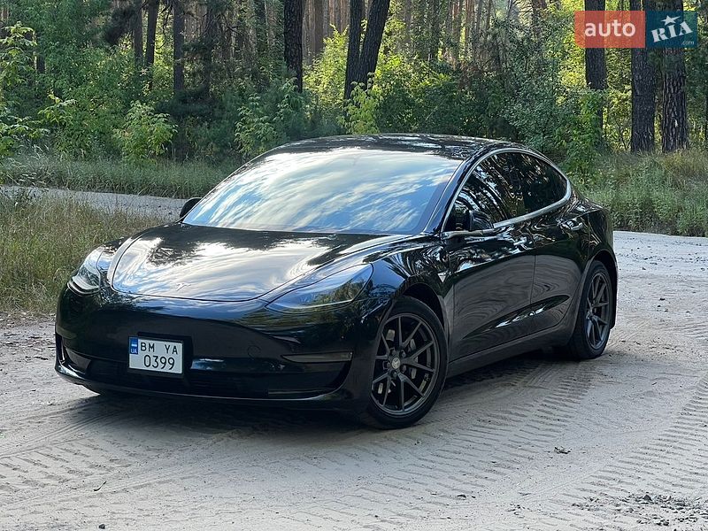 Tesla Model 3 2019