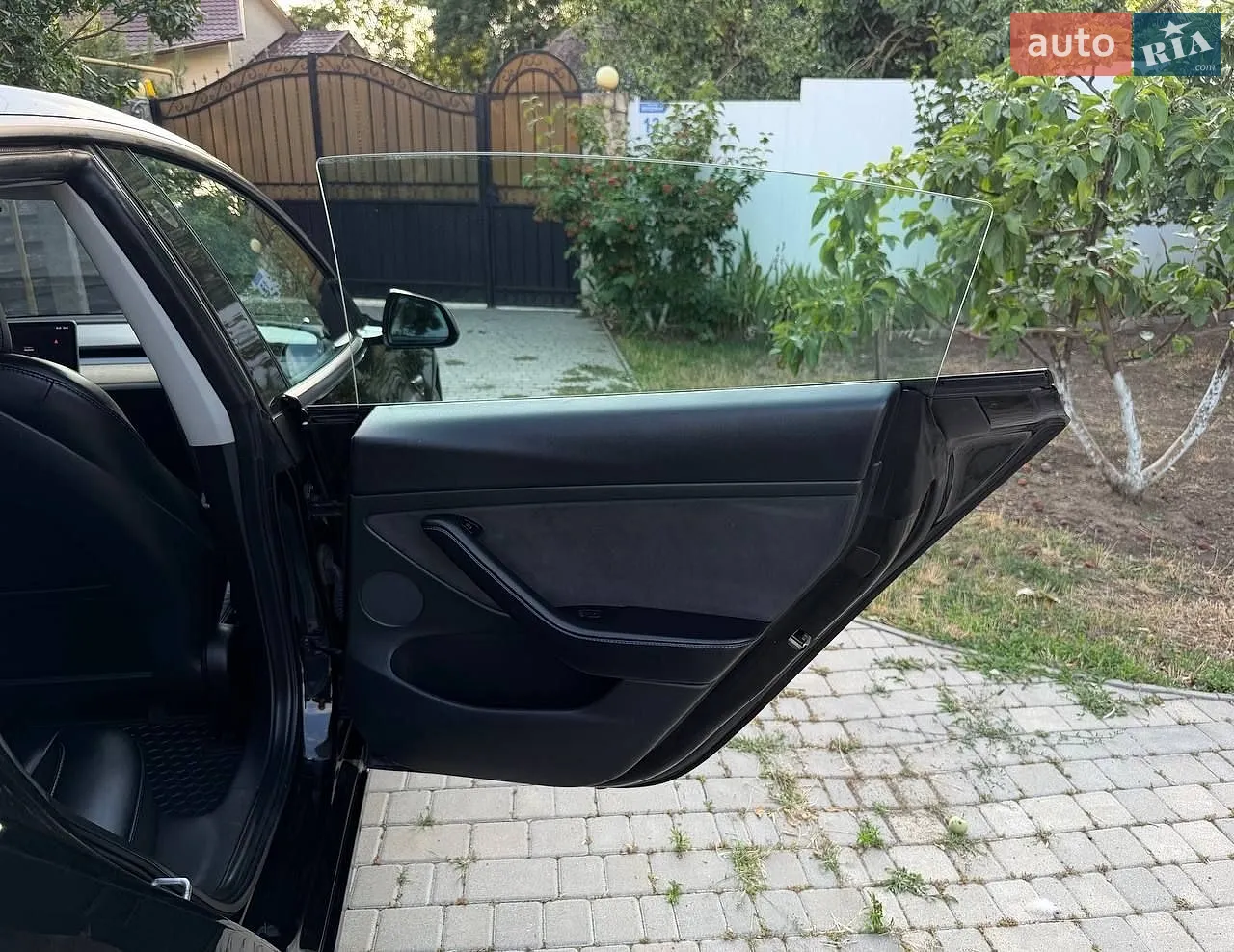 2022 Tesla Model 3 - мініатюра 23