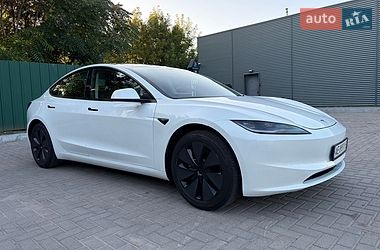 Седан Tesla Model 3 2024 в Днепре фото 2 Седан Tesla Model 3 2024 в Днепре