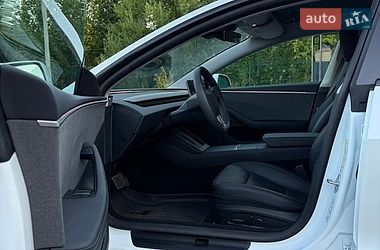 Седан Tesla Model 3 2024 в Днепре фото 8 Седан Tesla Model 3 2024 в Днепре