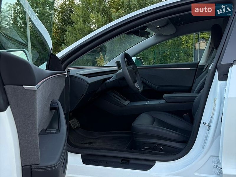 Седан Tesla Model 3 2024 в Днепре фото 8 Седан Tesla Model 3 2024 в Днепре