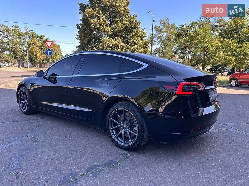 Седан Tesla Model 3 2019 в Николаеве фото 16 Седан Tesla Model 3 2019 в Николаеве