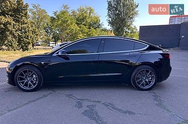Седан Tesla Model 3 2019 в Николаеве фото 17 Седан Tesla Model 3 2019 в Николаеве