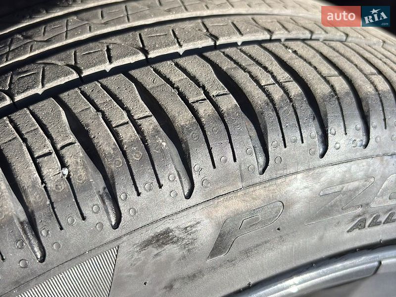 Седан Tesla Model 3 2019 в Вишгороді
