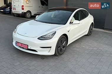 Седан Tesla Model 3 2018 в Дубні фото 3 Седан Tesla Model 3 2018 в Дубні