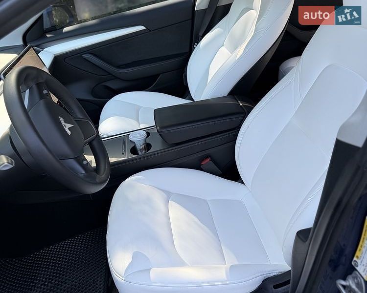 Седан Tesla Model 3 2022 в Борисполе фото 5 Седан Tesla Model 3 2022 в Борисполе