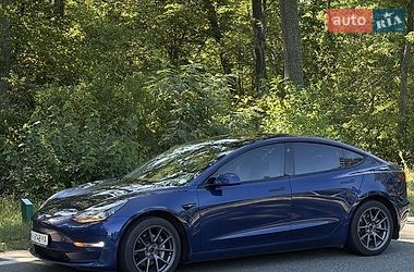 Седан Tesla Model 3 2022 в Борисполе
