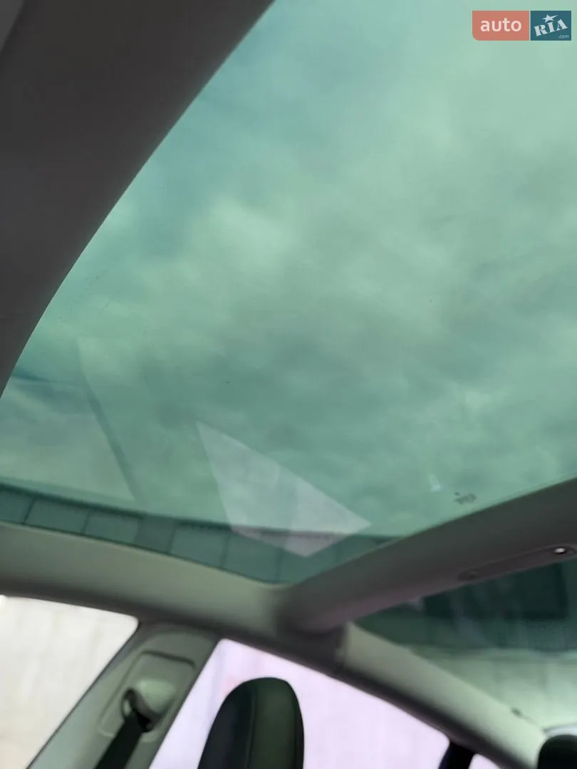 2019 Tesla Model 3 - мініатюра 26