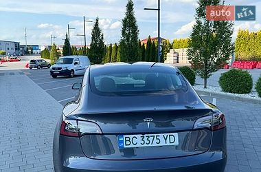 Седан Tesla Model 3 2022 в Львові