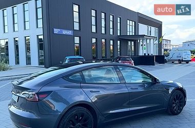 Седан Tesla Model 3 2022 в Львові