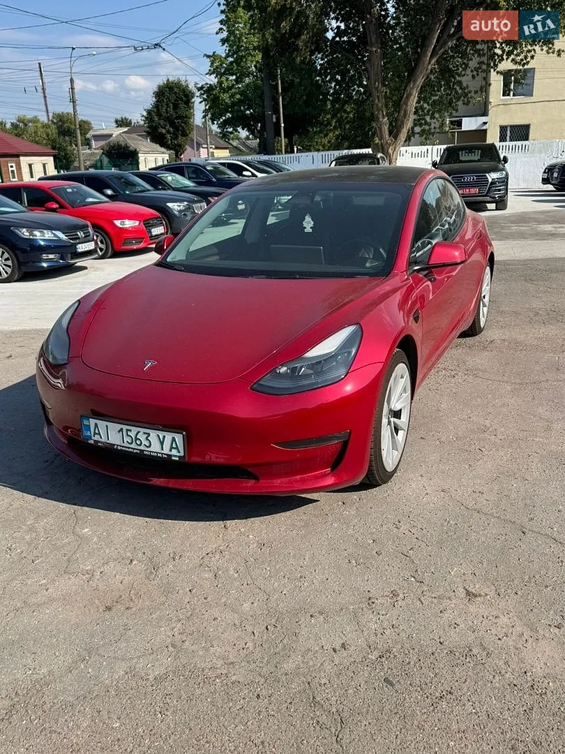 2022 Tesla Model 3 - фото 1