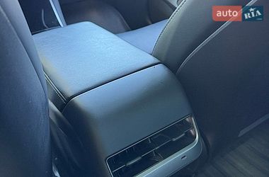 Седан Tesla Model 3 2020 в Києві