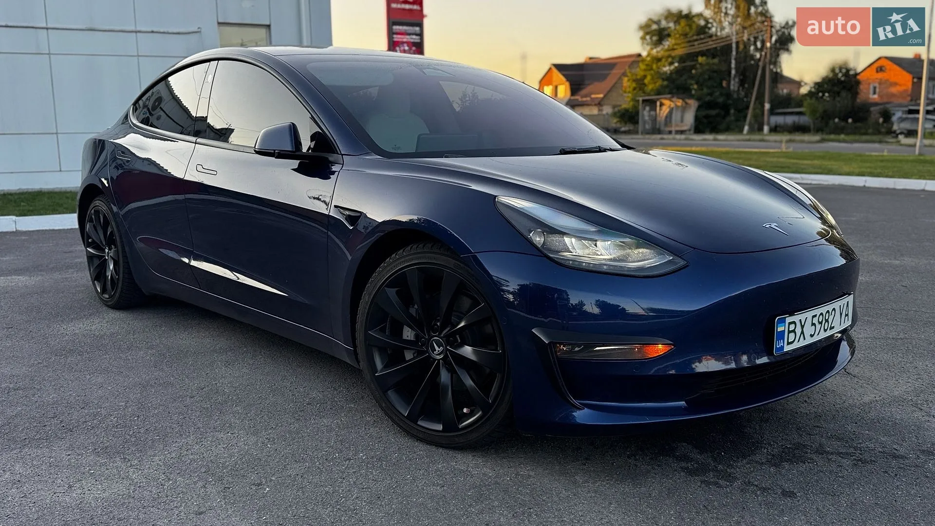 2022 Tesla Model 3 - фото 1