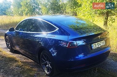 Седан Tesla Model 3 2018 в Нежине