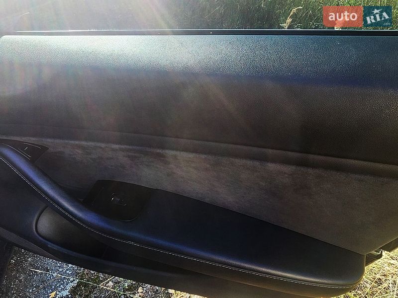 Седан Tesla Model 3 2018 в Нежине