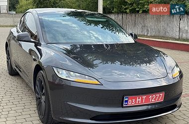 Седан Tesla Model 3 2025 в Дубні фото 2 Седан Tesla Model 3 2025 в Дубні