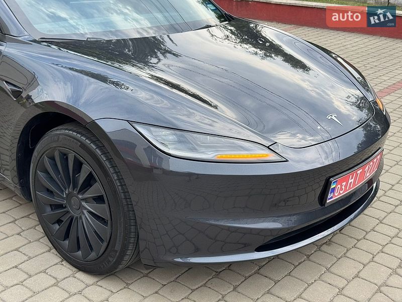 Седан Tesla Model 3 2025 в Дубні фото 13 Седан Tesla Model 3 2025 в Дубні