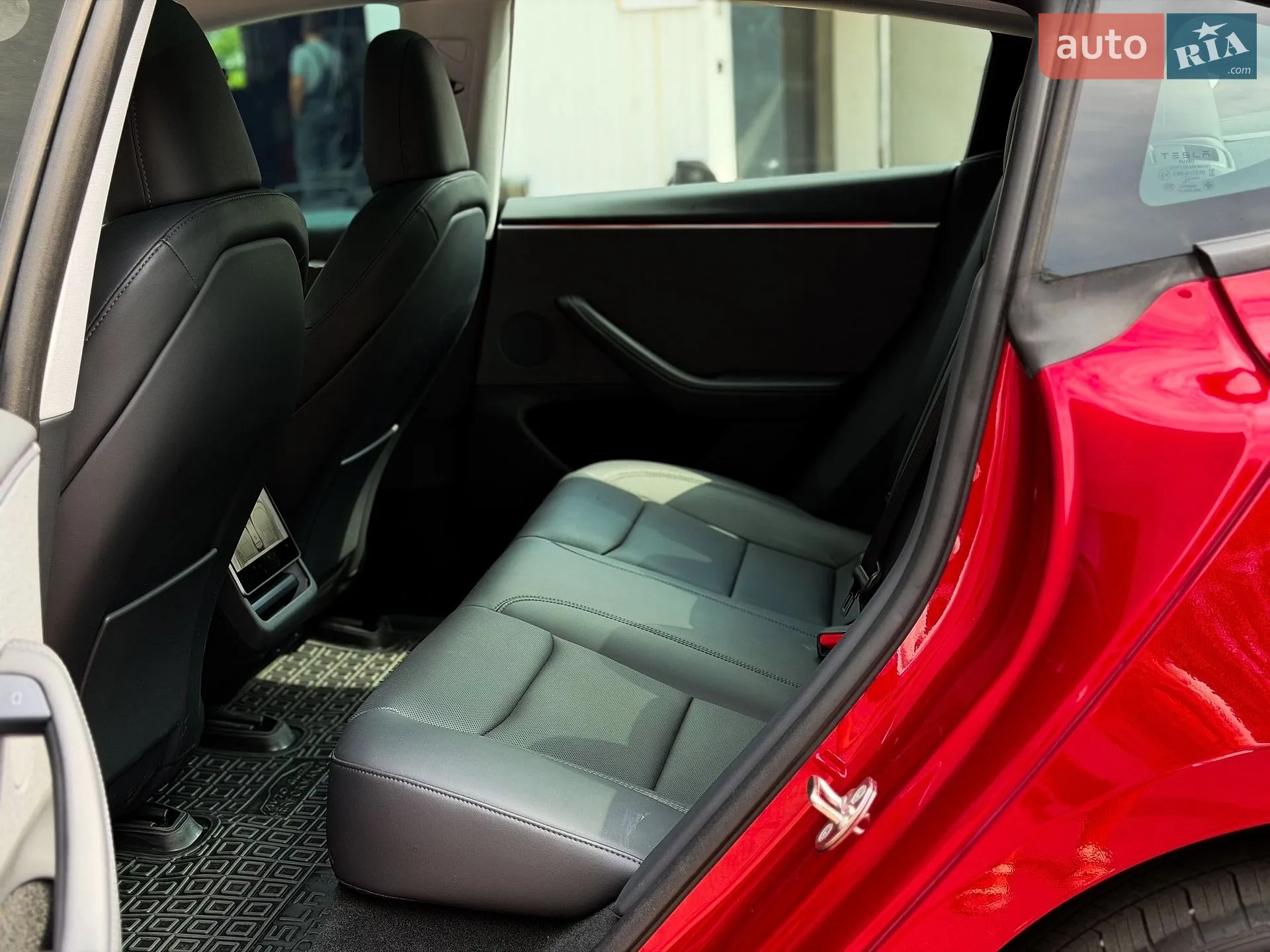 2024 Tesla Model 3 - мініатюра 16