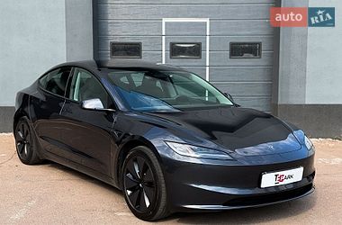 Седан Tesla Model 3 2024 в Києві фото 11 Седан Tesla Model 3 2024 в Києві