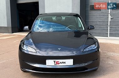 Седан Tesla Model 3 2024 в Києві фото 2 Седан Tesla Model 3 2024 в Києві