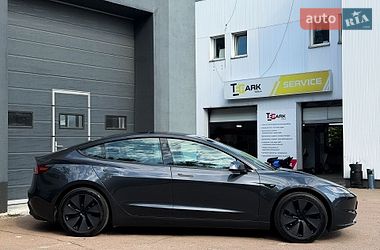 Седан Tesla Model 3 2024 в Києві фото 10 Седан Tesla Model 3 2024 в Києві