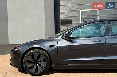 Седан Tesla Model 3 2024 в Києві фото 4 Седан Tesla Model 3 2024 в Києві
