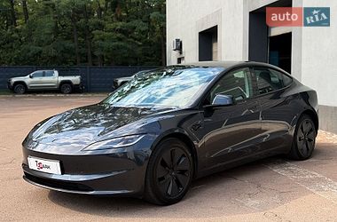 Седан Tesla Model 3 2024 в Києві фото 3 Седан Tesla Model 3 2024 в Києві