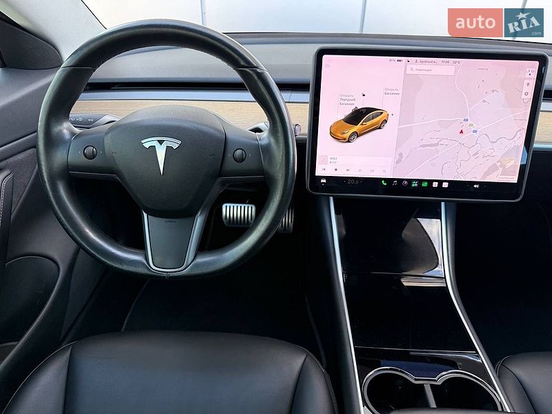 Седан Tesla Model 3 2018 в Киеве