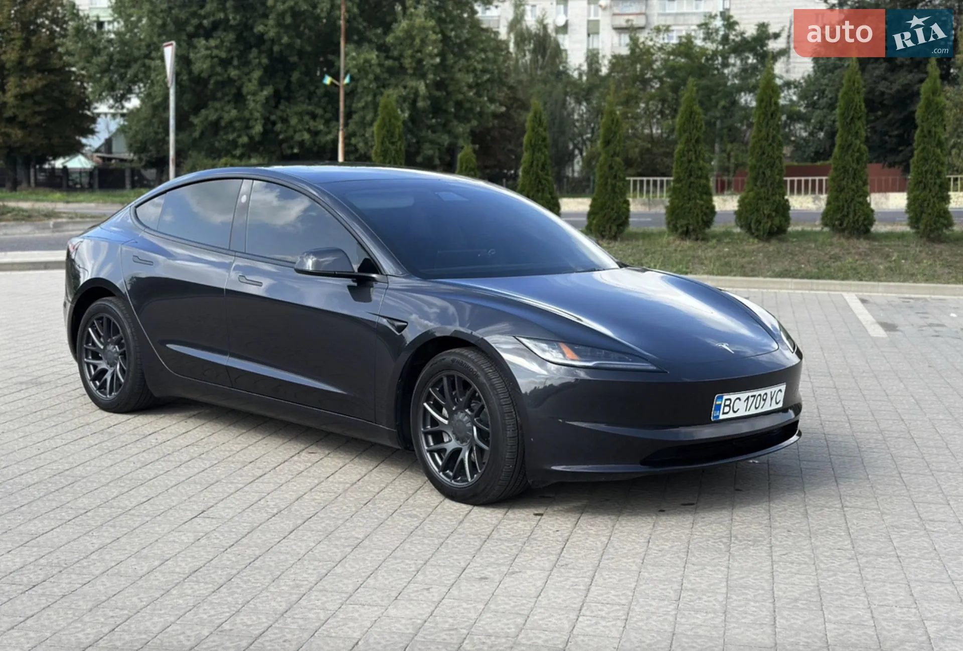 2024 Tesla Model 3 - мініатюра 3
