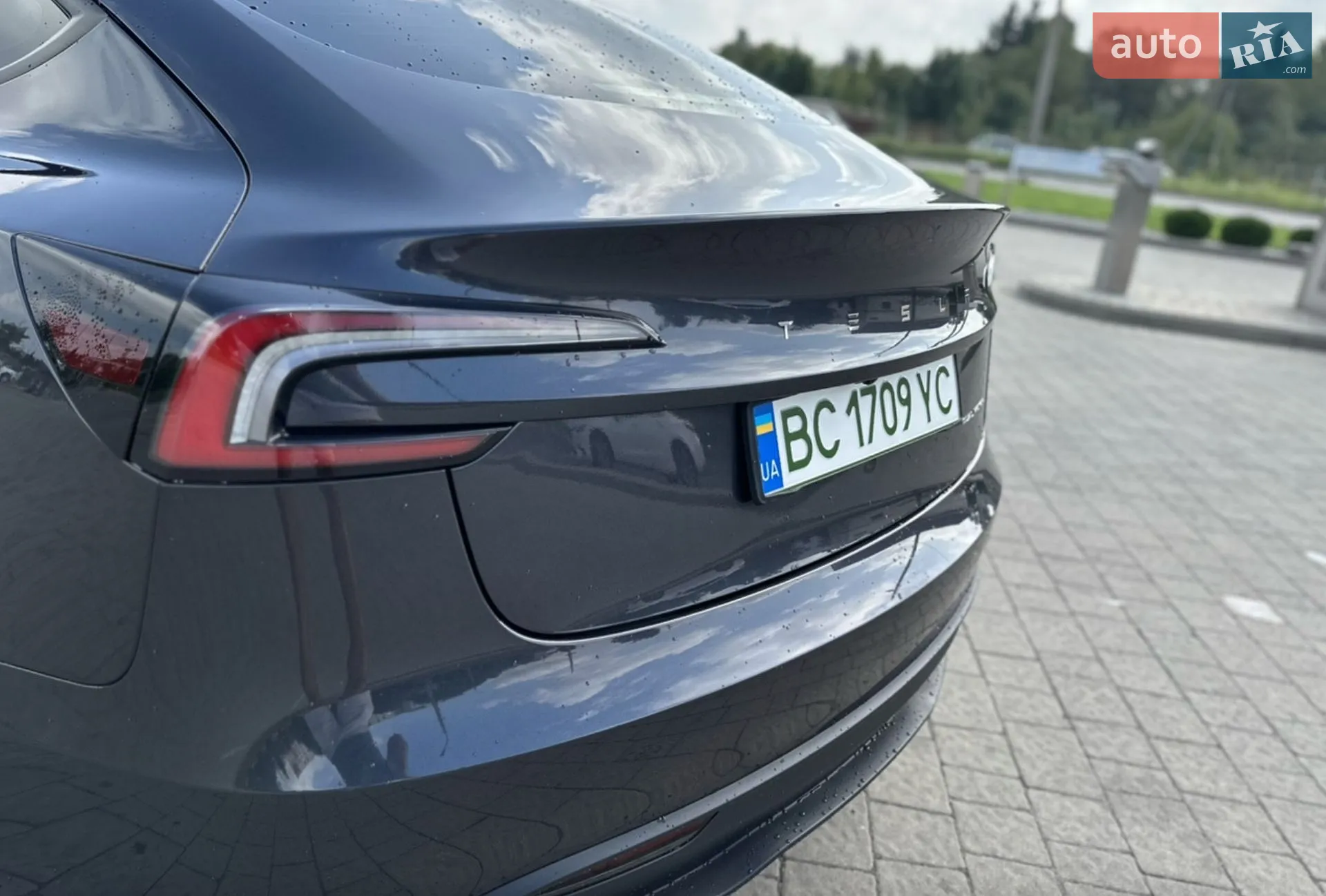 2024 Tesla Model 3 - мініатюра 8