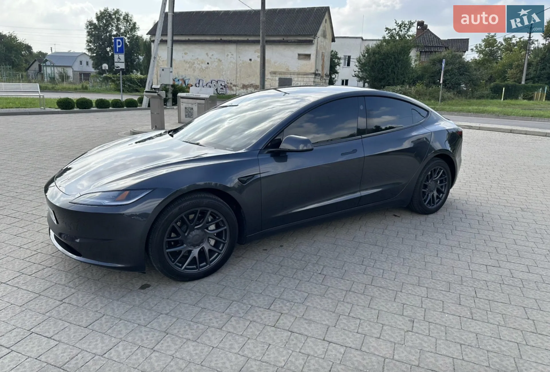 2024 Tesla Model 3 - мініатюра 12