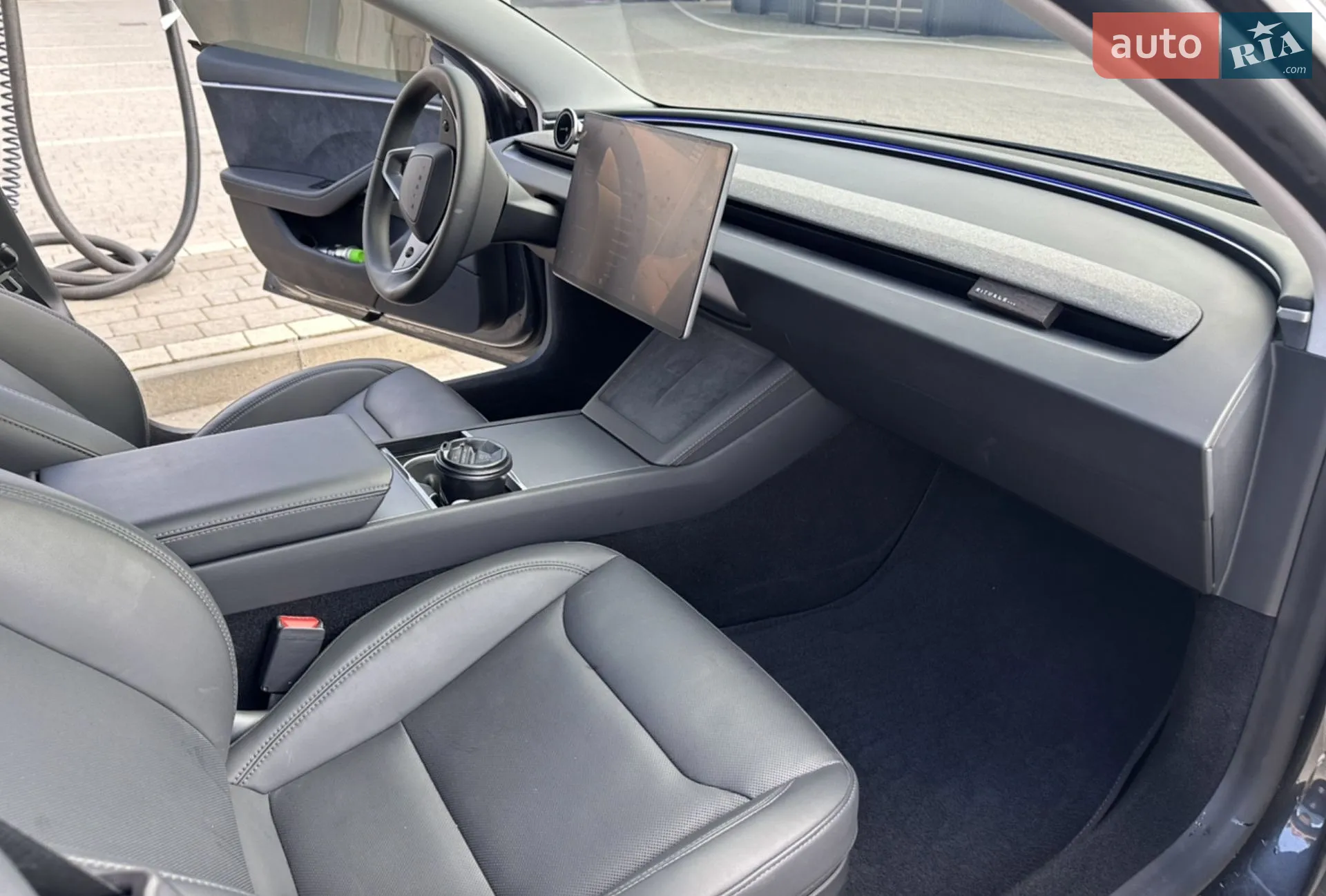 2024 Tesla Model 3 - мініатюра 15