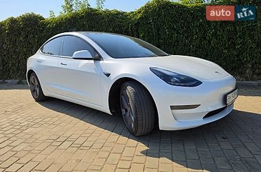 Седан Tesla Model 3 2023 в Одессе