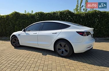 Седан Tesla Model 3 2023 в Одессе