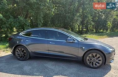 Седан Tesla Model 3 2019 в Харькове