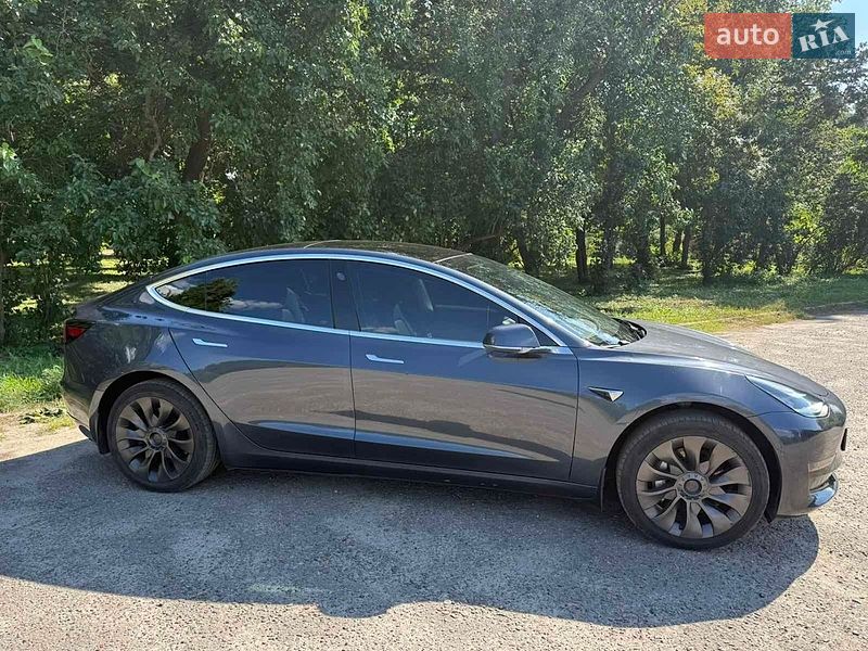 Седан Tesla Model 3 2019 в Харькове