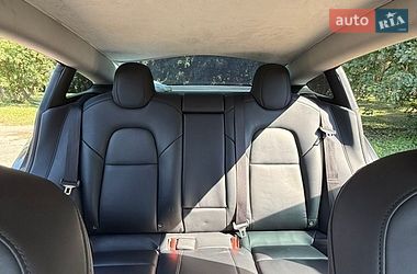 Седан Tesla Model 3 2019 в Харкові